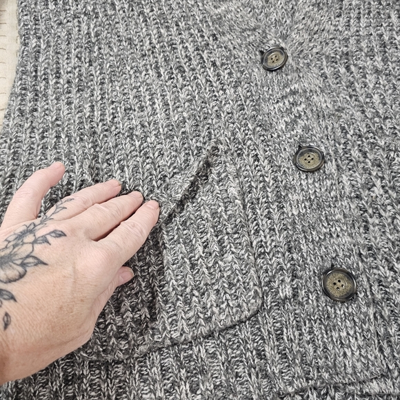 Abercrombie Gray Knit Cardigan, Dark Grey, Size M/L - Picture 7 of 8